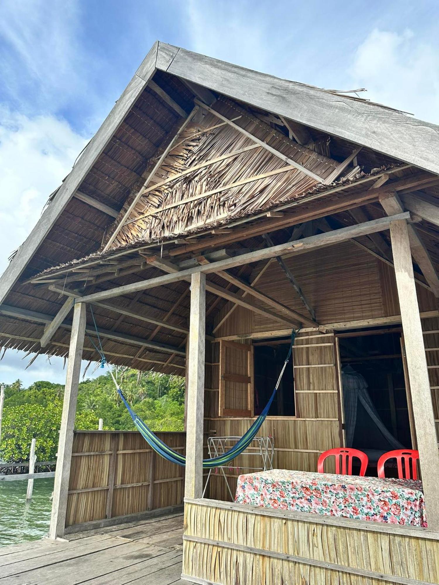 Nyanse Homestay - Raja Ampat Besir Dış mekan fotoğraf