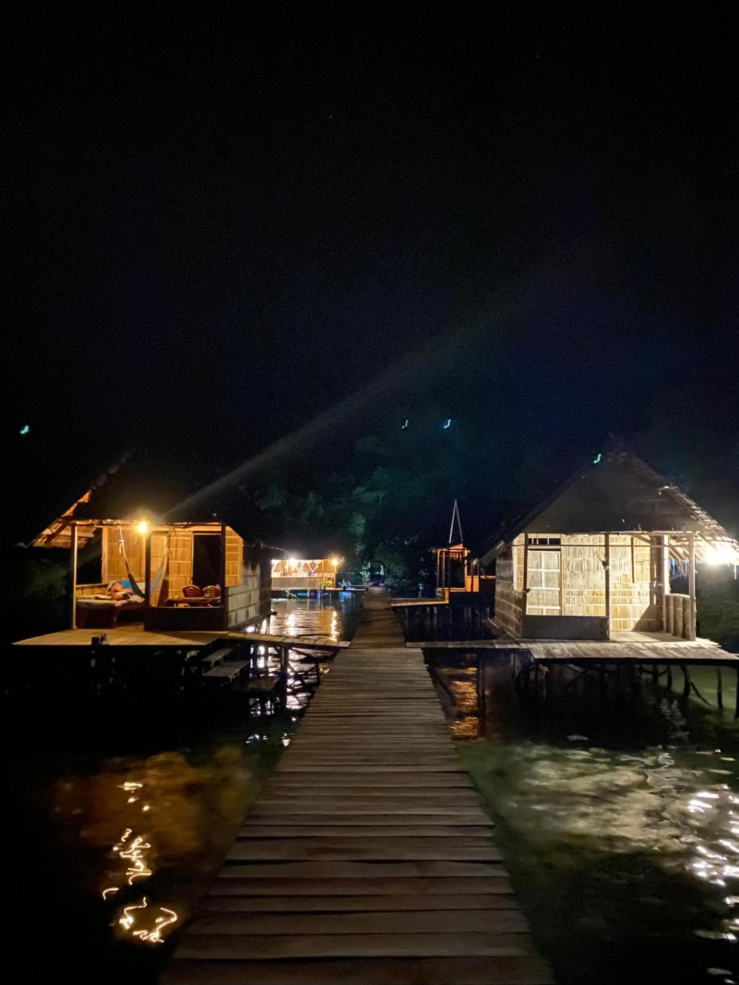 Nyanse Homestay - Raja Ampat Besir Dış mekan fotoğraf