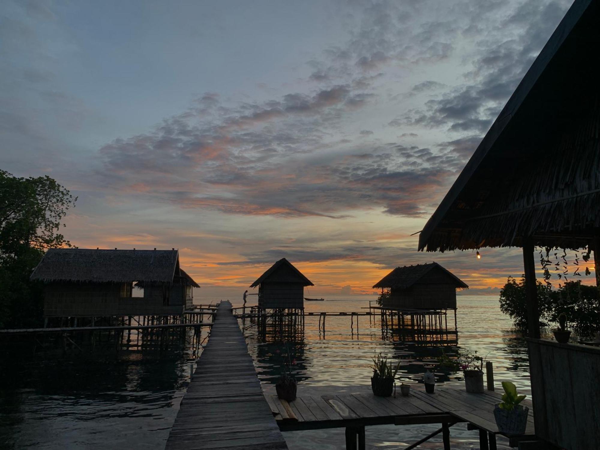Nyanse Homestay - Raja Ampat Besir Dış mekan fotoğraf